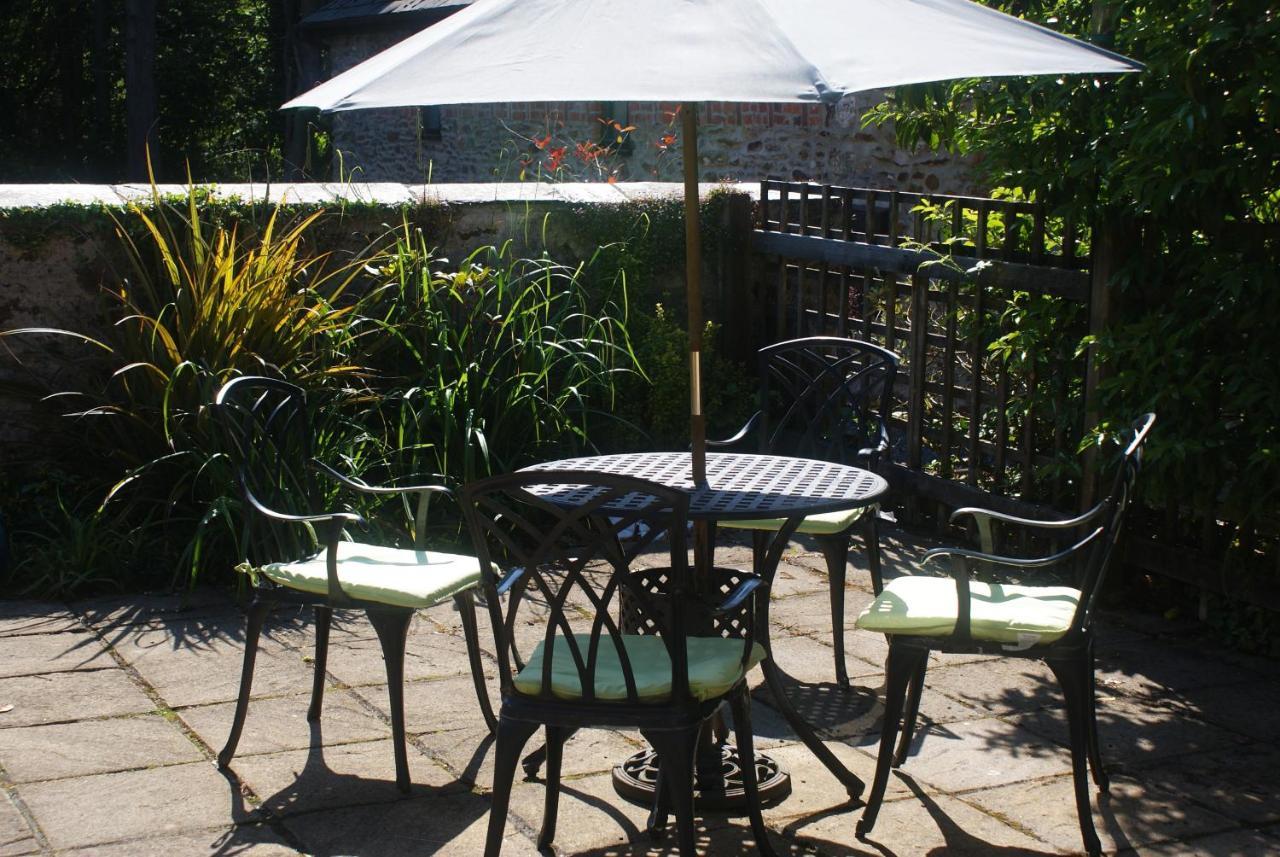 Hope Cottage Modbury Bagian luar foto